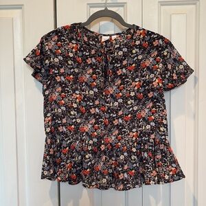 NWOT - GAP flutter sleeve top. Size XS.